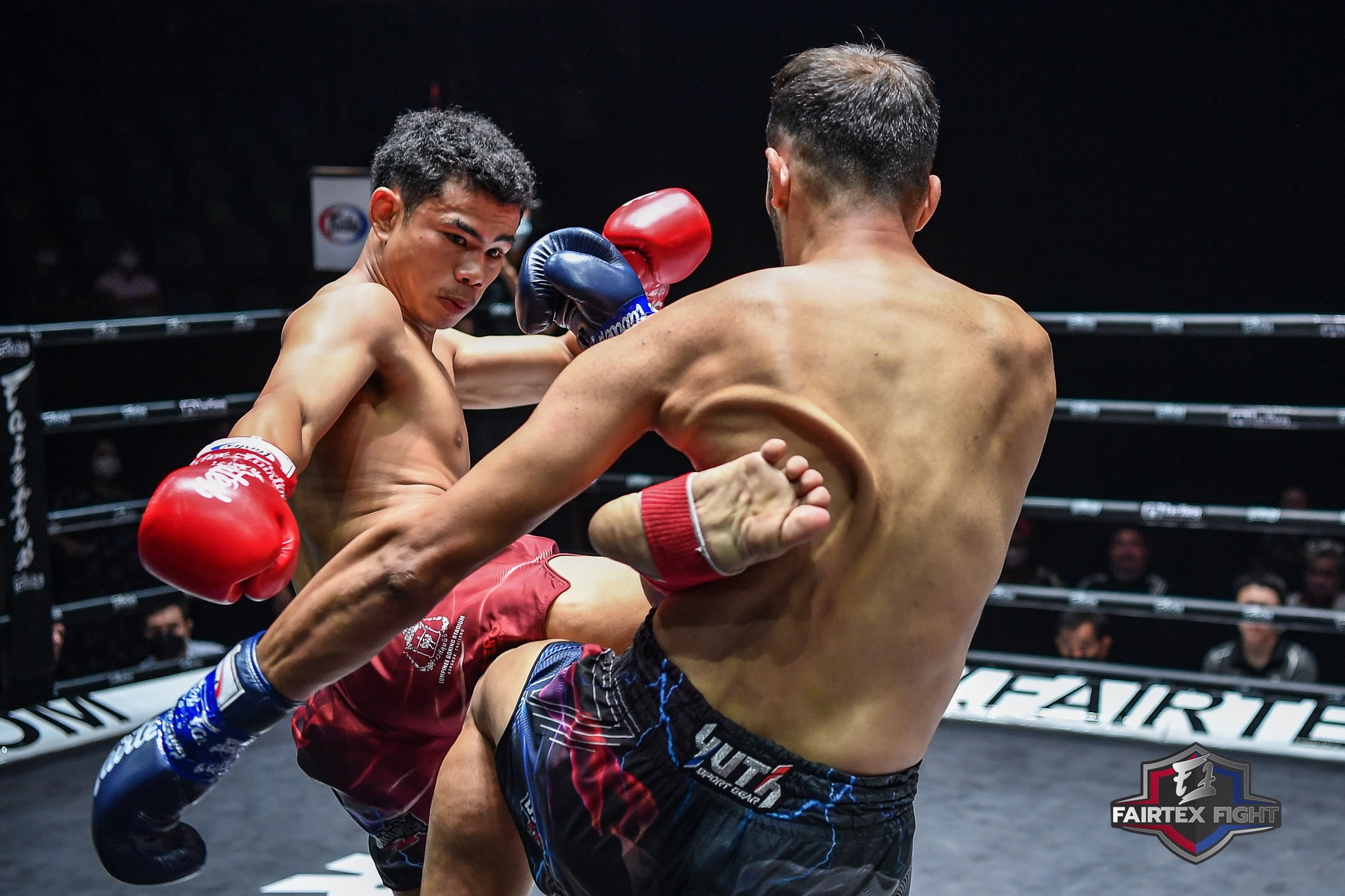 LUMPINEE STADIUM - FAIRTEX FIGHT TICKETS - Image 8
