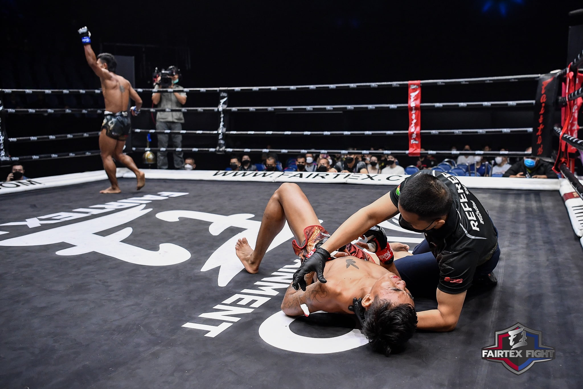 LUMPINEE STADIUM - FAIRTEX FIGHT TICKETS - Image 10
