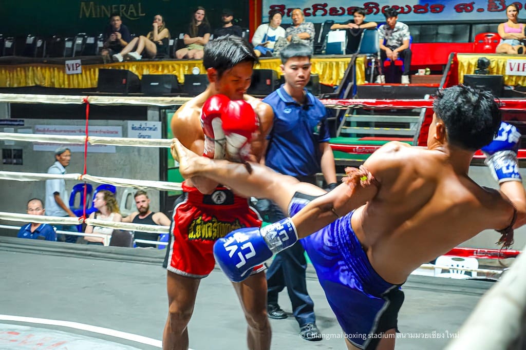 Chiangmai Boxing Stadium - 20 Jul - Image 4